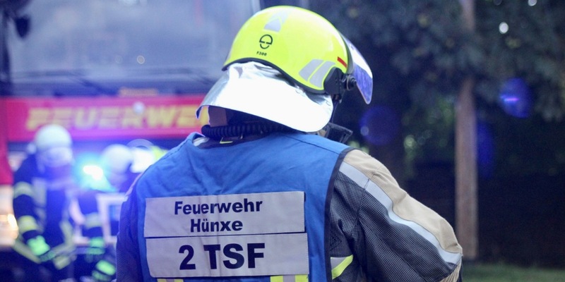 FW Hünxe: Angebranntes Essen löst Rettungseinsatz aus - Foto: presseportal.de