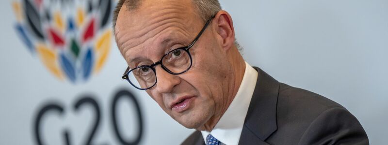 Sieht keine schnelle Rückkehr zum G8-Format: Bundeskanzler Friedrich Merz. - Foto: Michael Kappeler/dpa
