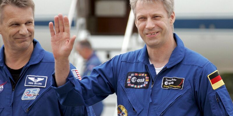 Ehemaliger Astronaut Reiter übernimmt die Raumfahrtabteilung im Bundesforschungsministerium - Foto: epa Rothstein/epa/dpa