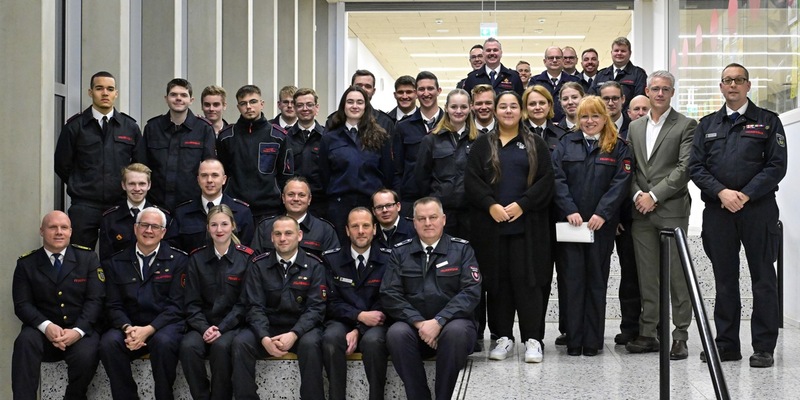 FW Rösrath: Jahreshauptversammlung der Freiwilligen Feuerwehr Rösrath - Foto: presseportal.de