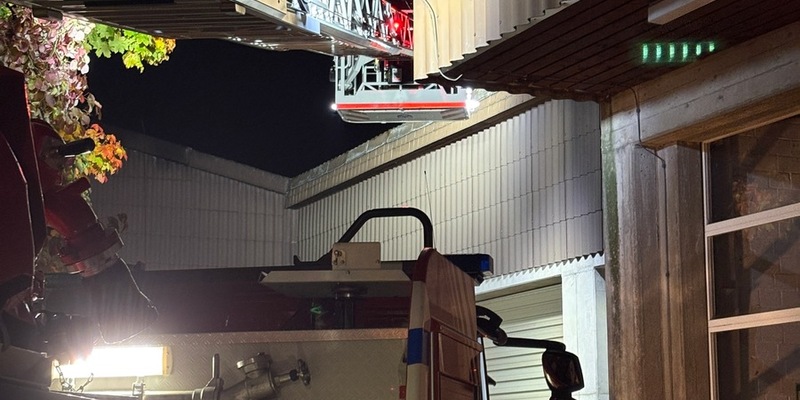 FW Beverungen: Zehn neue Drehleitermaschinisten für die Feuerwehr Beverungen / Erfolgreicher Lehrgangsabschluss der neuen Fachleute - Foto: presseportal.de