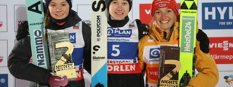 Bis jetzt gibt es nur die Two-Nights-Tour mit Springen in Garmisch-Partenkirchen und Oberstdorf für die Frauen. (Archivfoto) - Foto: Karl-Josef Hildenbrand/dpa
