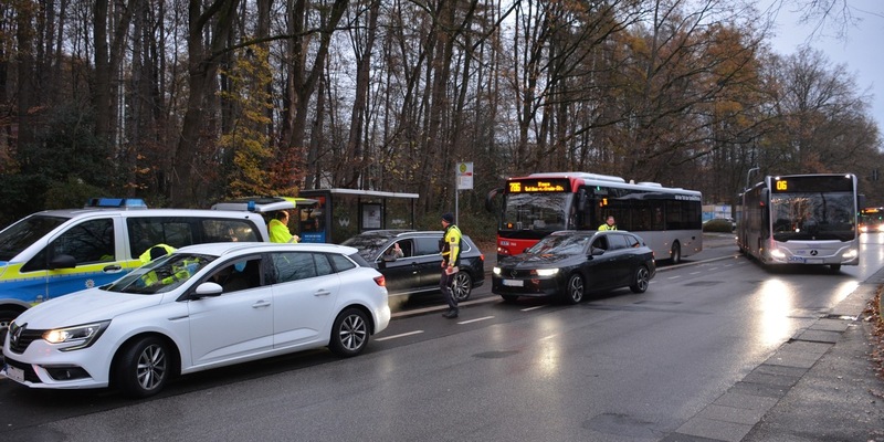 POL-ME: Fehlverhalten an Bushaltestelle - Polizei Erkrath kontrolliert - 2511104 - Foto: presseportal.de