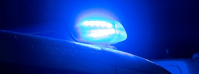 Die Polizei ermittelt. (Symbolbild) - Foto: Sarah Knorr/dpa