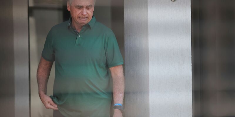 Die Rechtsmittel von Ex-Präsident Bolsonaro gegen seine lange Freiheitsstrafe sind ausgeschöpft. - Foto: Luis Nova/AP/dpa