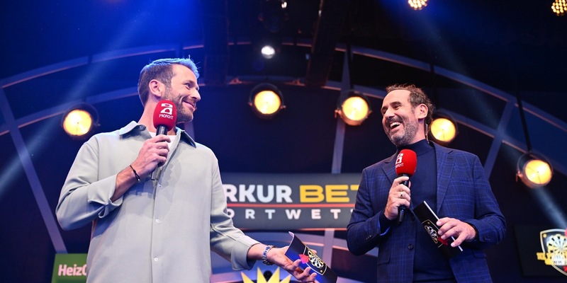 Christian Düren Elmar Paulke Die Promi-Darts-WM - Foto: ProSieben/Willi Weber, presseportal.de