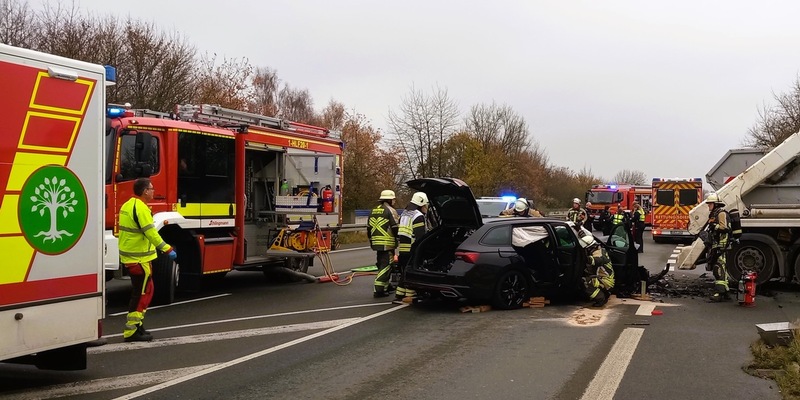FW Bocholt: Verkehrsunfall auf der L602 - Foto: presseportal.de