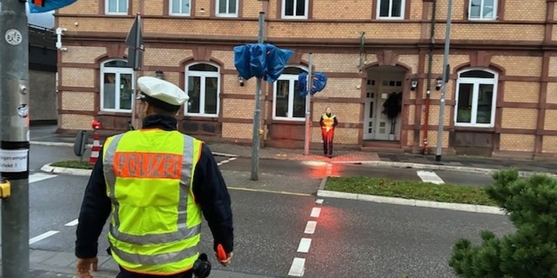 POL-PDLD: Bad Bergzabern - Polizei als Freund und Helfer der jüngsten Verkehrsteilnehmer - Foto: presseportal.de