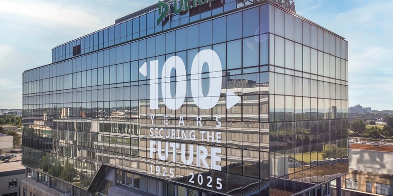 DEKRA blickt auf Jubiläumsjahr zurück / Eine stabile Basis für heute, eine klare Richtung für morgen - Foto: presseportal.de