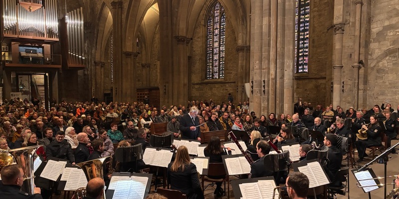 POL-DO: Benefizkonzert für das Kinderschutz-Zentrum: Gäste spenden über 5.500 Euro - Foto: presseportal.de