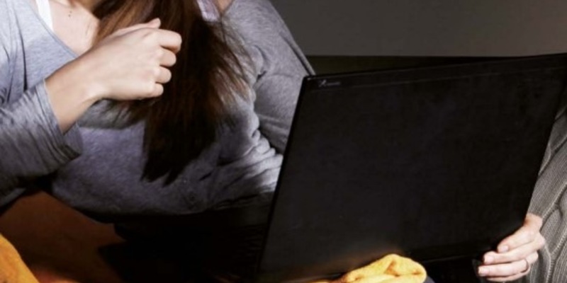 POL-ROW: ++ Fake-Shops in der Vorweihnachtszeit: Polizei warnt vor Betrugsfallen beim Onlinekauf ++ - Foto: presseportal.de