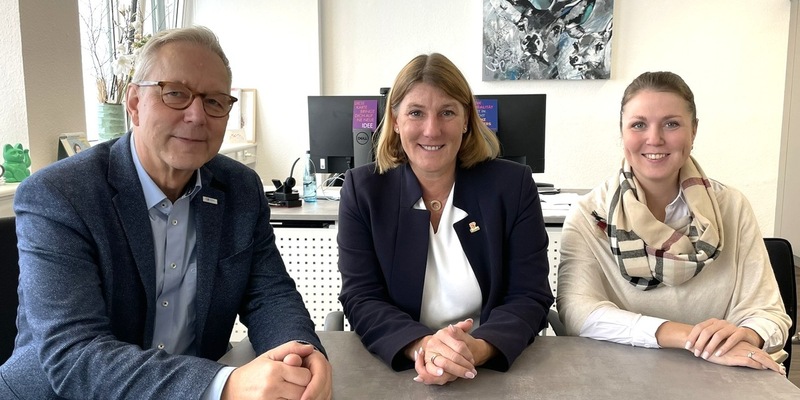 POL-DO: Polizeipräsident Gregor Lange zu Antrittsbesuch bei neuer Bürgermeisterin in Lünen - Grundstein für ein gemeinsames Sicherheitsleitbild gelegt - Foto: presseportal.de