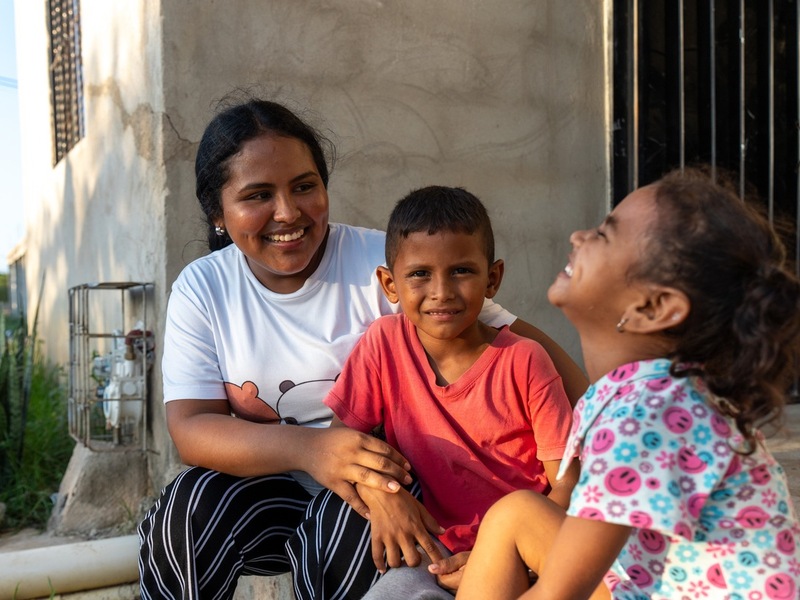 Unternehmen bündeln ihr gesellschaftliches Engagement / CEWE und MEYLE setzen zum Giving Tuesday auf eine gemeinsame Initiative mit den SOS-Kinderdörfer weltweit. - Foto: presseportal.de