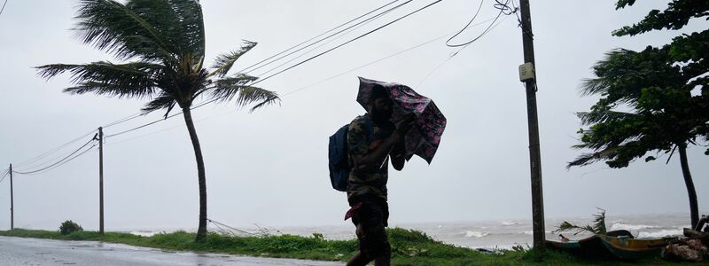 Ein Zyklon hat Sri Lanka schwer verwüstet. - Foto: Eranga Jayawardena/AP/dpa