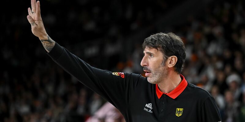 Das deutsche Team mit einigen Veränderungen. - Foto: Harry Langer/dpa