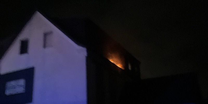 FW-DO: Dachstuhlbrand an der Wittbräucker Straße - Foto: presseportal.de