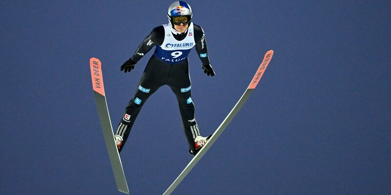 Für Andreas Wellinger lief es diesmal besser. - Foto: Fredrik Sandberg/TT News Agency/AP/dpa
