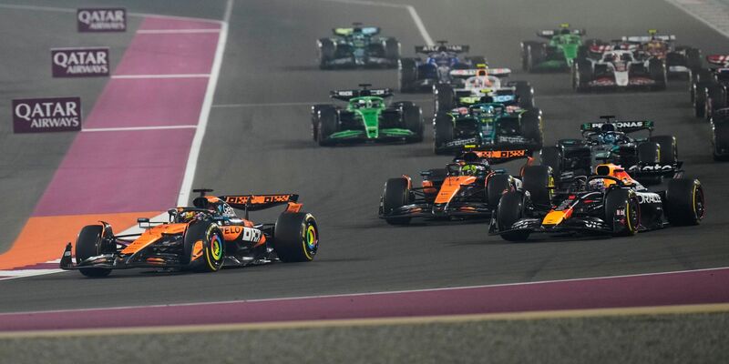 Für Nico Hülkenberg war nach einem Unfall früh Schluss. - Foto: Darko Bandic/AP/dpa