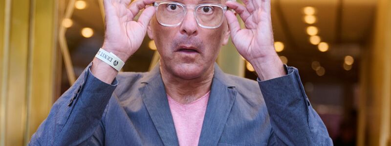 Christoph Maria Herbst kann Parallelen zwischen seiner Figur Bernd Stromberg und Bundeskanzler Friedrich Merz erkennen. (Archivbild) - Foto: Annette Riedl/dpa