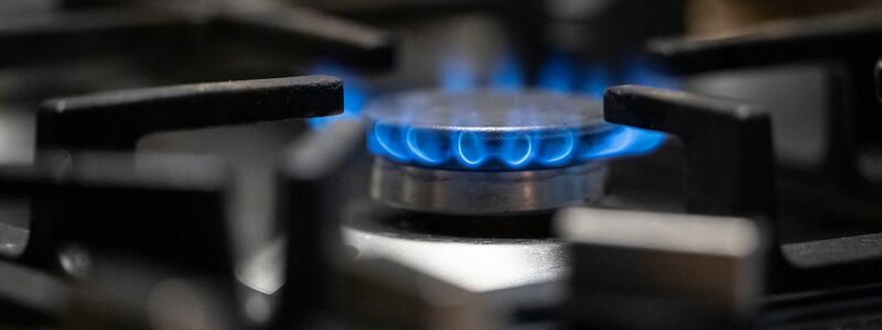 Die Gasspeicherumlage entfällt – ob Preise sinken, hängt vom Gesamtgaspreis ab. (Symbolbild) - Foto: Marijan Murat/dpa