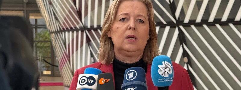 «Wir werden sie hier aufnehmen, wie wir alle anderen auch aufgenommen haben», sagt Arbeitsministerin Bärbel Bas über junge Männer aus der Ukraine. - Foto: Ansgar Haase/dpa