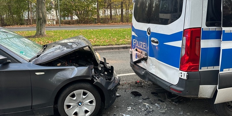 POL-GE: Auffahrunfall bei Verkehrskontrolle in Schalke - zwei Personen leicht verletzt - Foto: presseportal.de