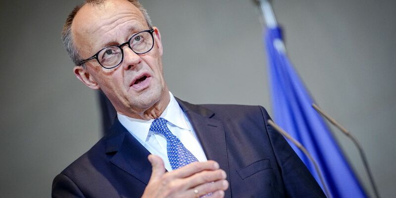 Bundeskanzler Friedrich Merz (CDU) und Donald Tusk, Ministerpräsident von Polen, beschworen Einigkeit. - Foto: Kay Nietfeld/dpa
