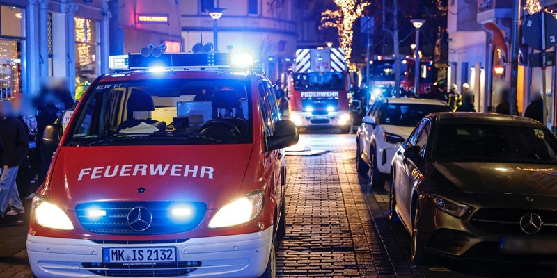 FW-MK: Feuerwehr rettet Frau aus verrauchter Wohnung - Rauchmelder retten Leben - Foto: presseportal.de