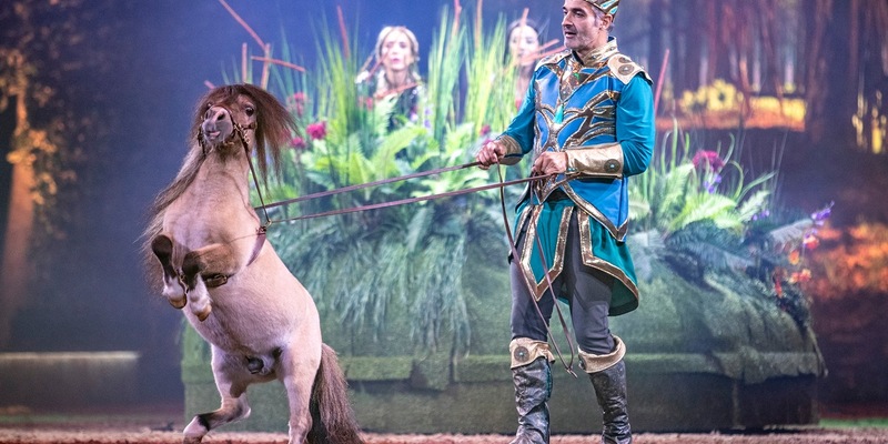 Pferde, Magie und große Gefühle: CAVALLUNAS spektakuläre neue Show ist auf Tournee - Foto: presseportal.de