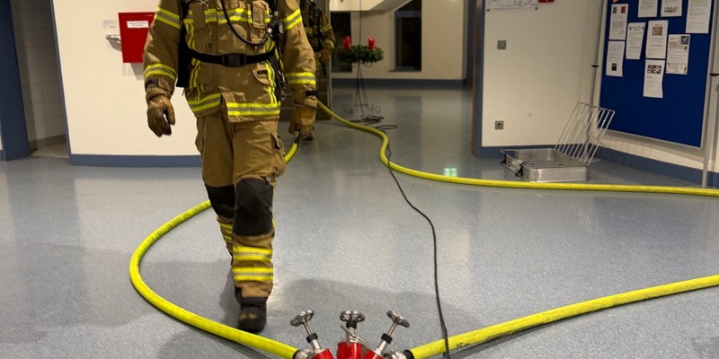 FW-OE: Feuer in einem Schulgebäude - Foto: presseportal.de