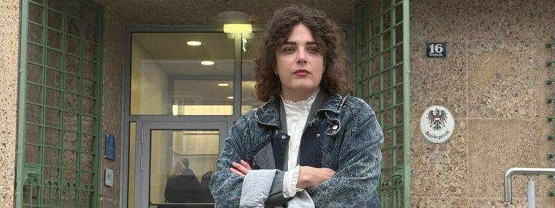 Für einen Biss in den Po eines Kollegen muss die Schauspielerin Anna Werner Friedmann 2.100 Euro Geldbuße bezahlen. - Foto: Matthias Röder/dpa