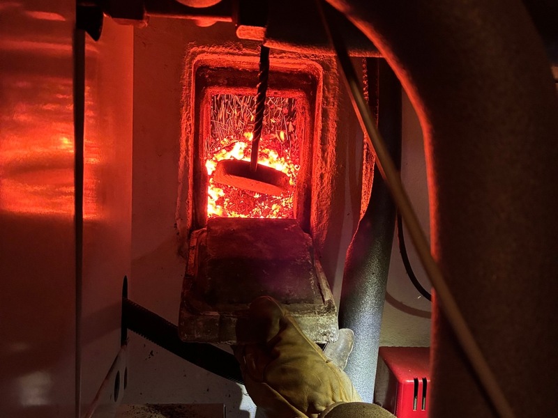 FW-OLL: Schornsteinbrand kann schnell eingedämmt werden - Flammen schlagen aus Kamin - Foto: presseportal.de