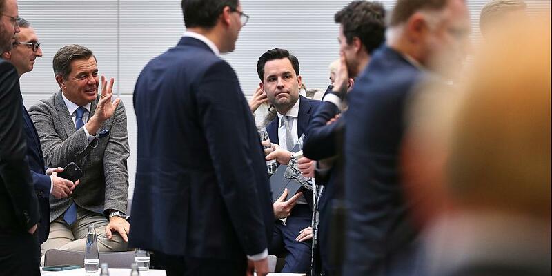 Johannes Winkel und andere Renten-Rebellen am 02.12.2025 - Foto: über dts Nachrichtenagentur