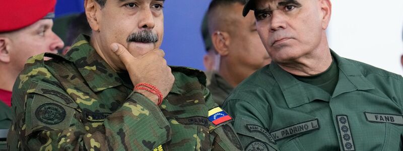 Die US-Regierung hat wegen Drogenvorwürfen ein millionenschweres Kopfgeld auf Venezuelas Präsident Maduro ausgesetzt. (Archivbild)  - Foto: Ariana Cubillos/AP/dpa