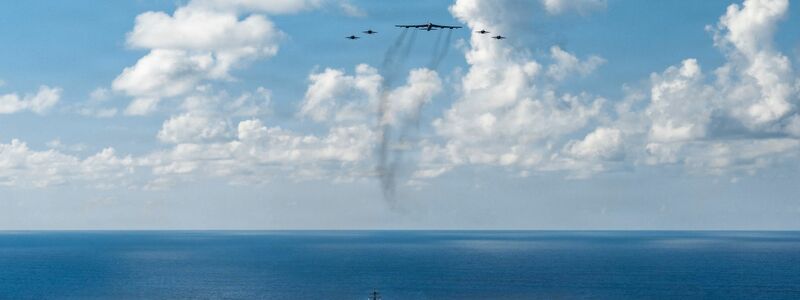 Der Flugzeugträger «USS Gerald R. Ford» kreuzt in der Karibik. - Foto: Petty Officer 3rd Class Gladjimi/U.S. Pentagon/dpa