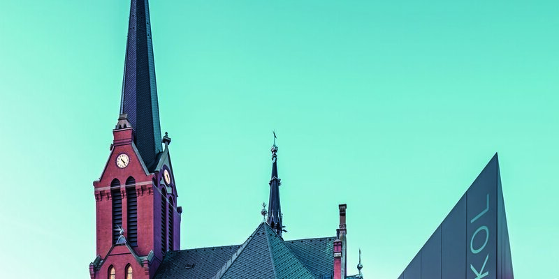 Kirche und Bibliothek in Olmütz - Foto: PREFA | Croce & Wir über pressetext.de