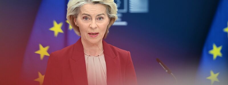Die EU-Kommission präsentierte ein Konzept, um festgesetztes russisches Vermögen für die Ukraine zu nutzen. - Foto: Harry Nakos/AP/dpa