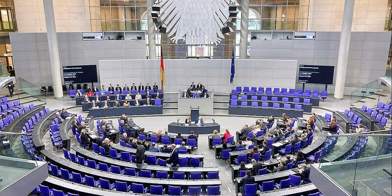 Bundestagssitzung am 03.12.2025 - Foto: über dts Nachrichtenagentur