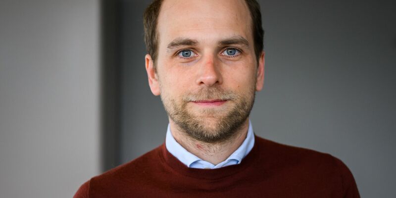 Raoul Roßmann nimmt den Konkurrenten dm im AfD-Streit in Schutz.  - Foto: Julian Stratenschulte/dpa
