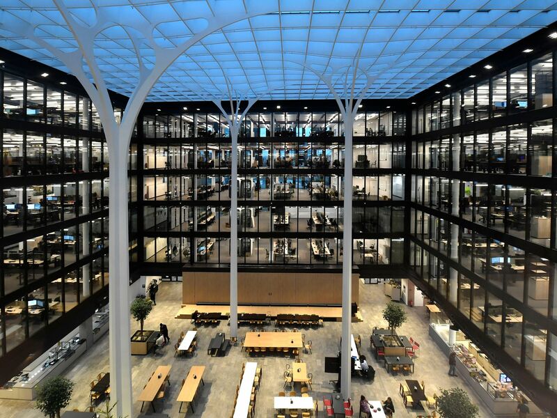 Amazon hat eine neue Deutschlandzentrale in München eröffnet  - Foto: -/Amazon/dpa