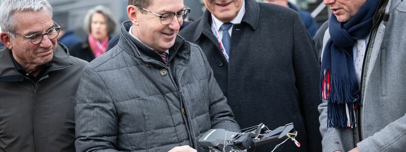 Für den Gastgeber, Bremens langjährigen Innensenator Ulrich Mäurer (SPD), war es die letzte Innenministerkonferenz. - Foto: Sina Schuldt/dpa