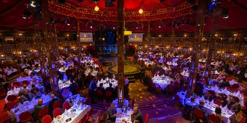 Extravagante Dinnershow GANS GANZ ANDERS - Foto: Andreas Schmidt über pressetext.de