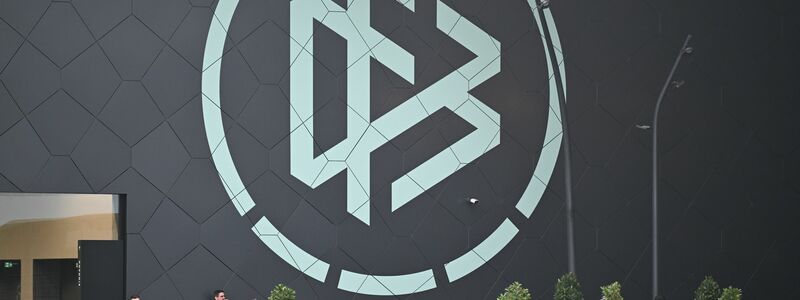 Der DFB ist bei der Gründung eines Ligaverbandes womöglich außen vor. (Archivbild) - Foto: Arne Dedert/dpa