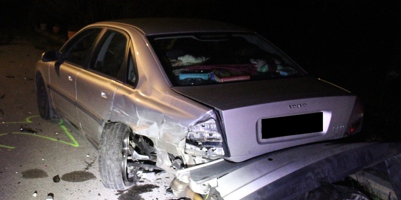 POL-MI: Verkehrsunfall mit Flucht: Unbekannter verursacht hohen Sachschaden - Foto: presseportal.de