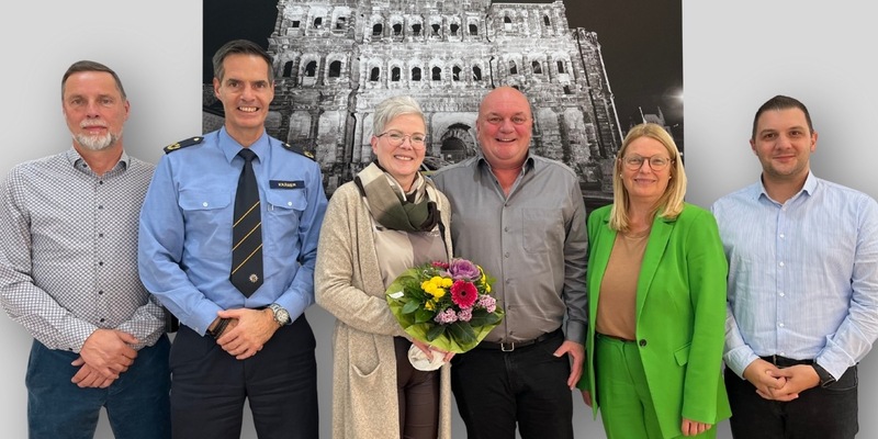 POL-PPTR: Zwei Polizeibeamte in den Ruhestand verabschiedet - Foto: presseportal.de