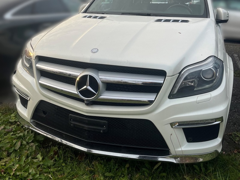 HZA-SI: Unverzollte Fahrzeuge im Angebot - Zoll entdeckt drei unverzollte Fahrzeuge im Wert von 34.000 Euro bei Autohändler - Foto: presseportal.de