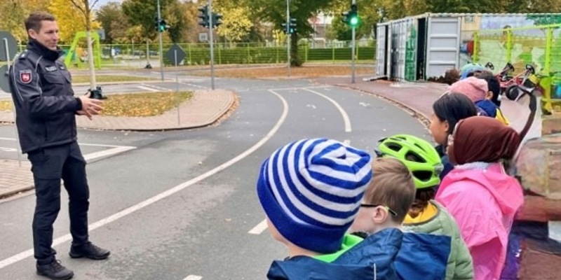 POL-HI: Radfahrprüfungen in der Jugendverkehrsschule - Foto: presseportal.de