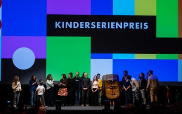 Auszeichnung für Im Labyrinth der Lügen bei der TeleVisionale 2025 / ZDF/KiKA-Koproduktion mit Kinderserienpreis geehrt - Foto: presseportal.de