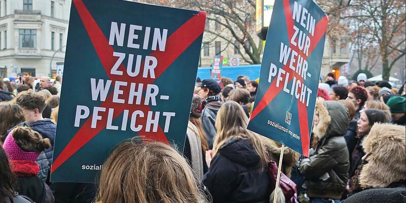 Anti-Wehrdienst-Demo am 05.12.2025 - Foto: über dts Nachrichtenagentur