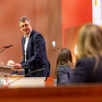 Aus Sicht von Präsident Thomas Weikert steht der DOSB geschlossen hinter einer Olympia-Bewerbung - egal, welcher Kandidat es am Ende wird. - Foto: Helmut Fricke/dpa